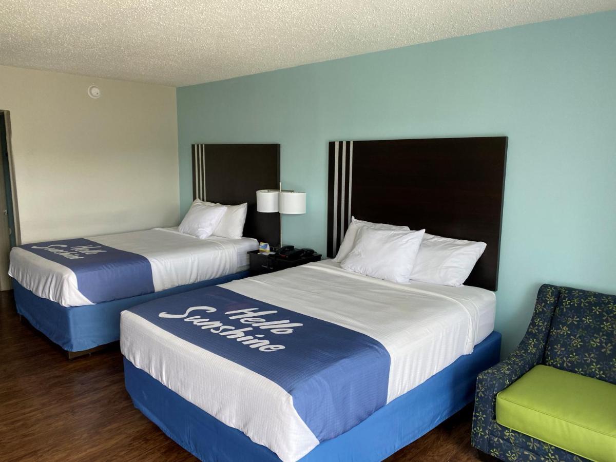 Days Inn By Wyndham Goldsboro Exterior foto