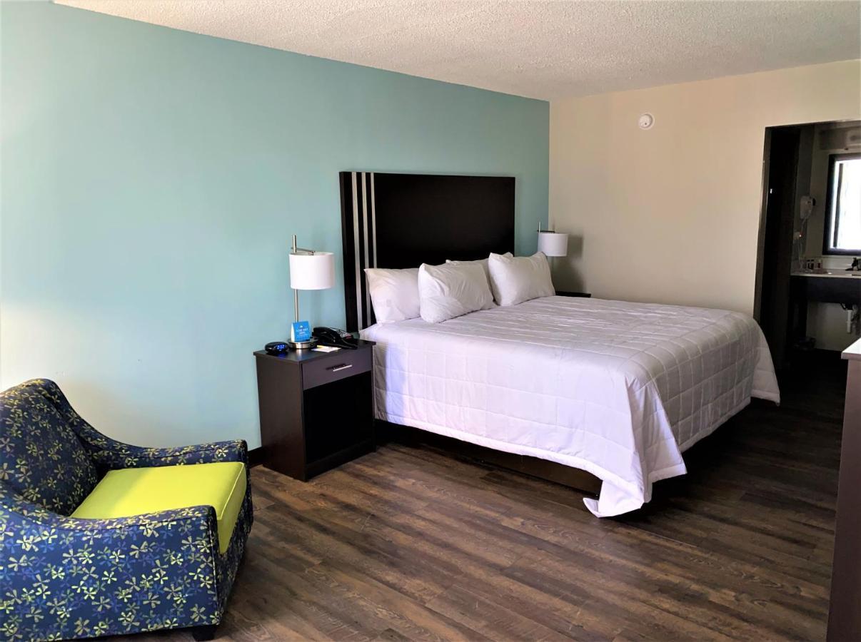 Days Inn By Wyndham Goldsboro Exterior foto