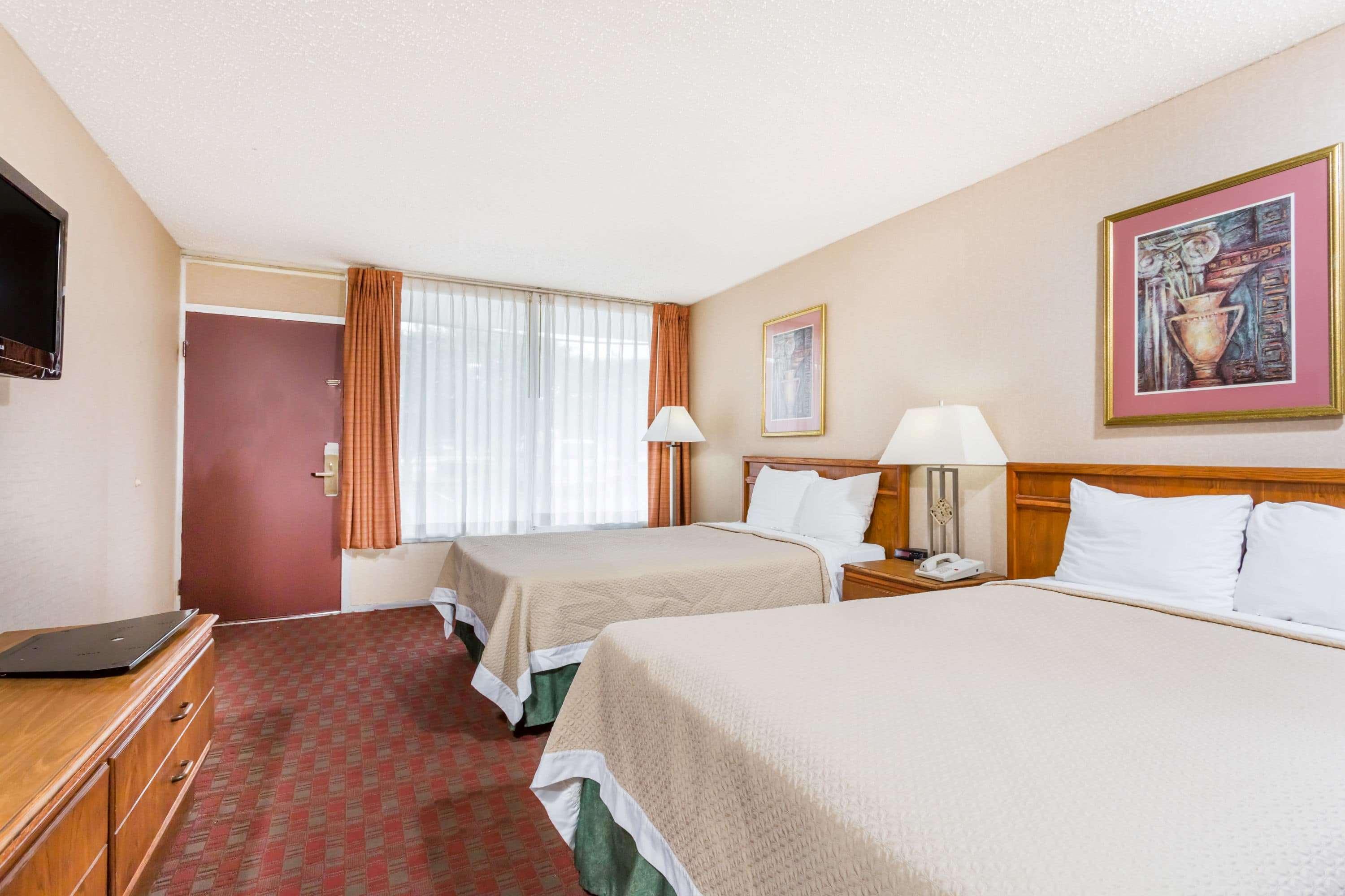 Days Inn By Wyndham Goldsboro Exterior foto
